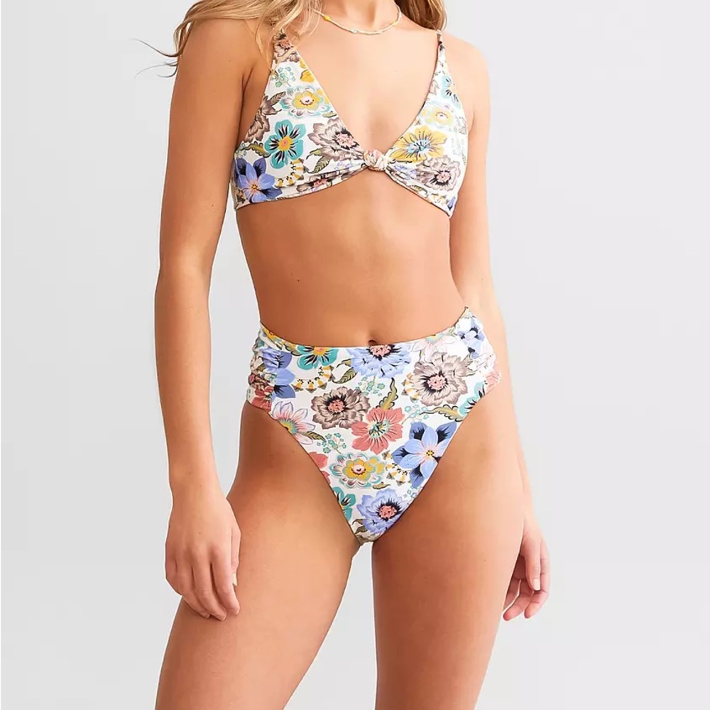 O'Neill Multicolor Floral Bikini Top - Picture 2 of 6